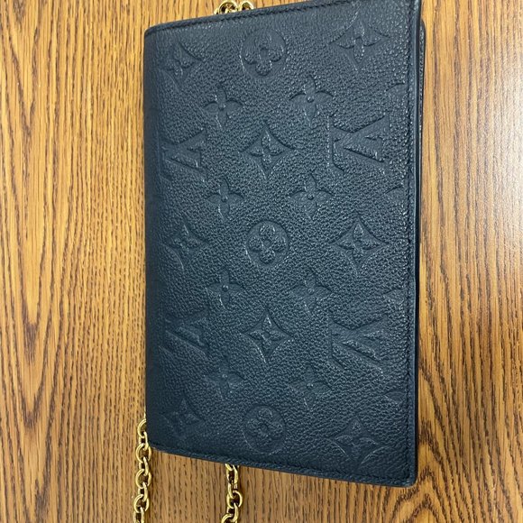 Louis Vuitton Vavin Chain Wallet - Picture 5 of 8
